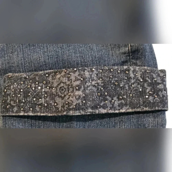 Gloria Vanderbilt, Size 10, ALEXANDRA Denim Capri - Picture 2 of 11